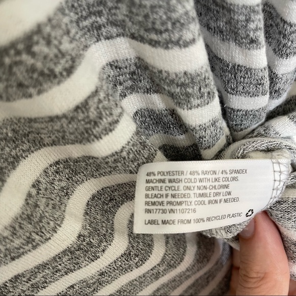 A New Day knit top - Picture 4 of 4